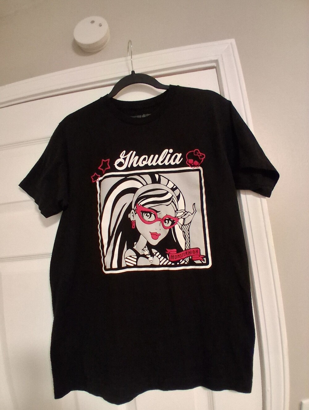 Women's Medium Monster High Black Graphic Tee - Ghoulia